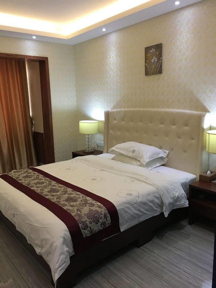 Marco Apartment Changsha Exterior foto